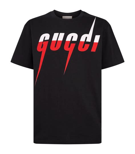 gucci logo t shirt.